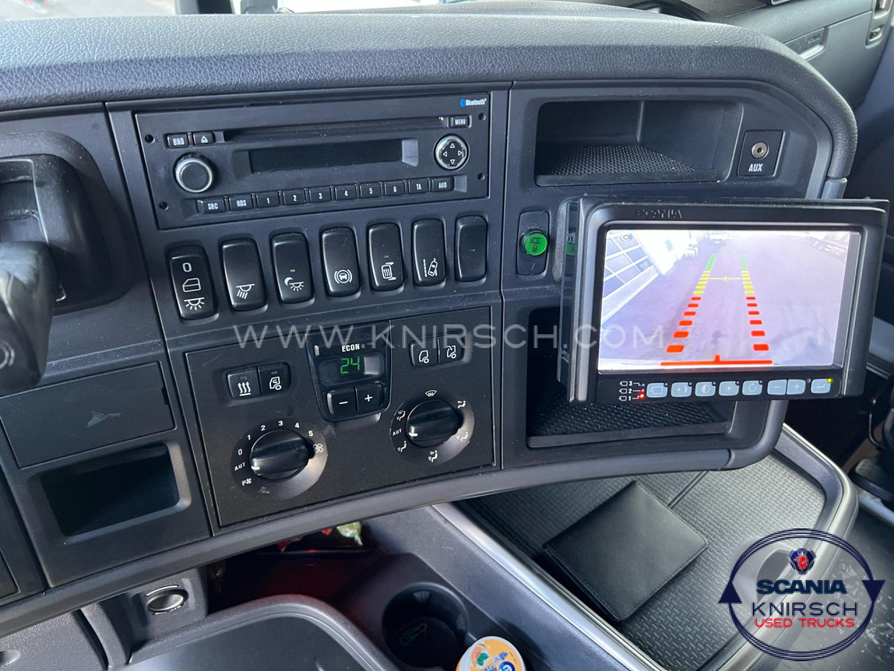 SCANIA R 450 LB6x2*4MNB Getränkeaufbau mit Anhänger - Camión chasis: foto 3 SCANIA R 450 LB6x2*4MNB Getränkeaufbau mit Anhänger - Camión chasis: foto 3