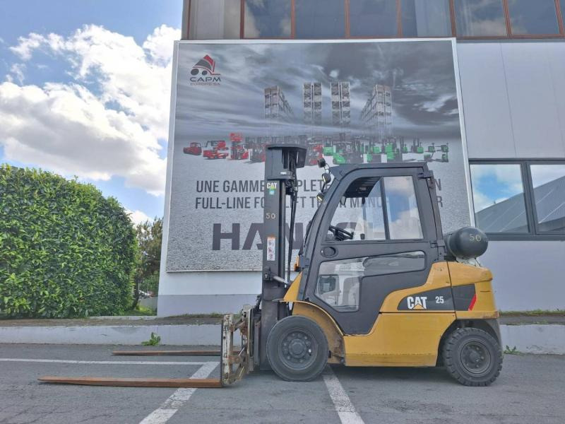 Caterpillar GP25NTD - Carretilla elevadora de gas: foto 3 Caterpillar GP25NTD - Carretilla elevadora de gas: foto 3