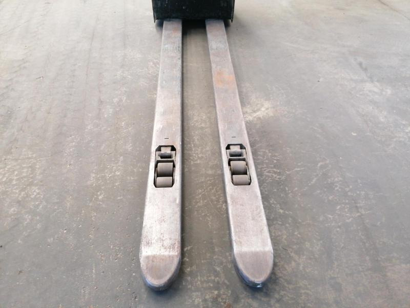 Caterpillar NPP20N2 - Transpaleta: foto 5 Caterpillar NPP20N2 - Transpaleta: foto 5