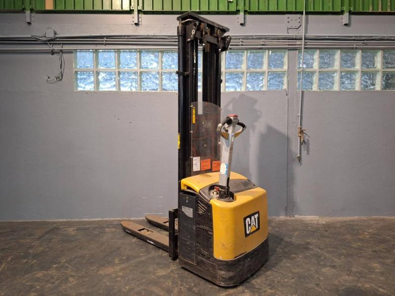 Caterpillar NSP16N - Apilador: foto 5 Caterpillar NSP16N - Apilador: foto 5