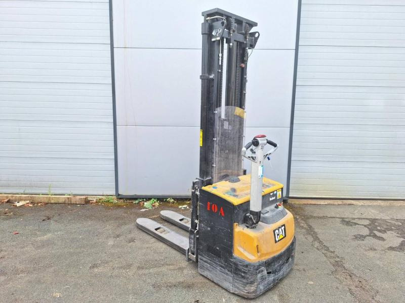 Caterpillar NSP16N2 - Apilador: foto 5 Caterpillar NSP16N2 - Apilador: foto 5