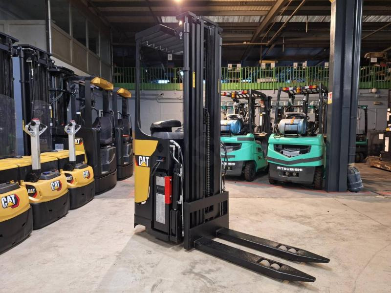 Caterpillar NSR16N2 - Apilador: foto 2 Caterpillar NSR16N2 - Apilador: foto 2