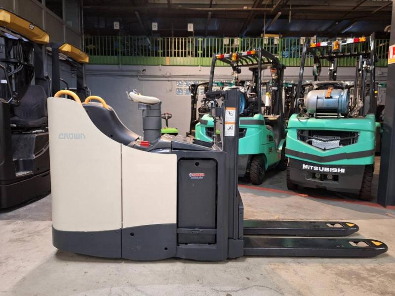 Crown DT3040 - Apilador: foto 3 Crown DT3040 - Apilador: foto 3