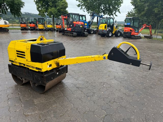 Wacker RD 7 H-S, Tandemwalze, Vibration, Wasser - Mini compactadora: foto 4 Wacker RD 7 H-S, Tandemwalze, Vibration, Wasser - Mini compactadora: foto 4