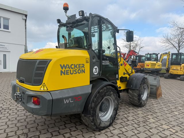 Wacker WL 70, Bj 21, 1625 BH, 122 PS, Schaufel Gabel Wacker WL 70, Bj 21, 1625 BH, 122 PS, Schaufel Gabel - Cargadora de ruedas: foto 3 Wacker WL 70, Bj 21, 1625 BH, 122 PS, Schaufel Gabel Wacker WL 70, Bj 21, 1625 BH, 122 PS, Schaufel Gabel - Cargadora de ruedas: foto 3