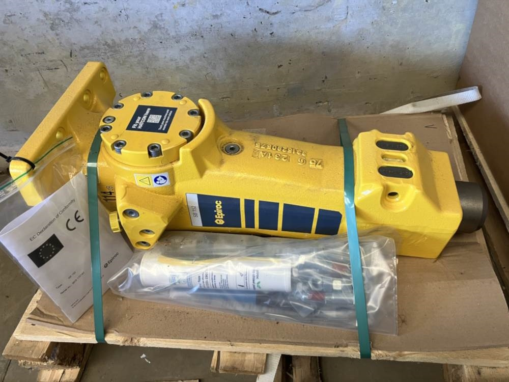 Epiroc Hammer SB152 - Equipo de construcción: foto 2 Epiroc Hammer SB152 - Equipo de construcción: foto 2