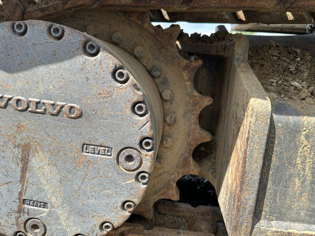 Excavadora de cadenas Volvo EC220EL: foto 13