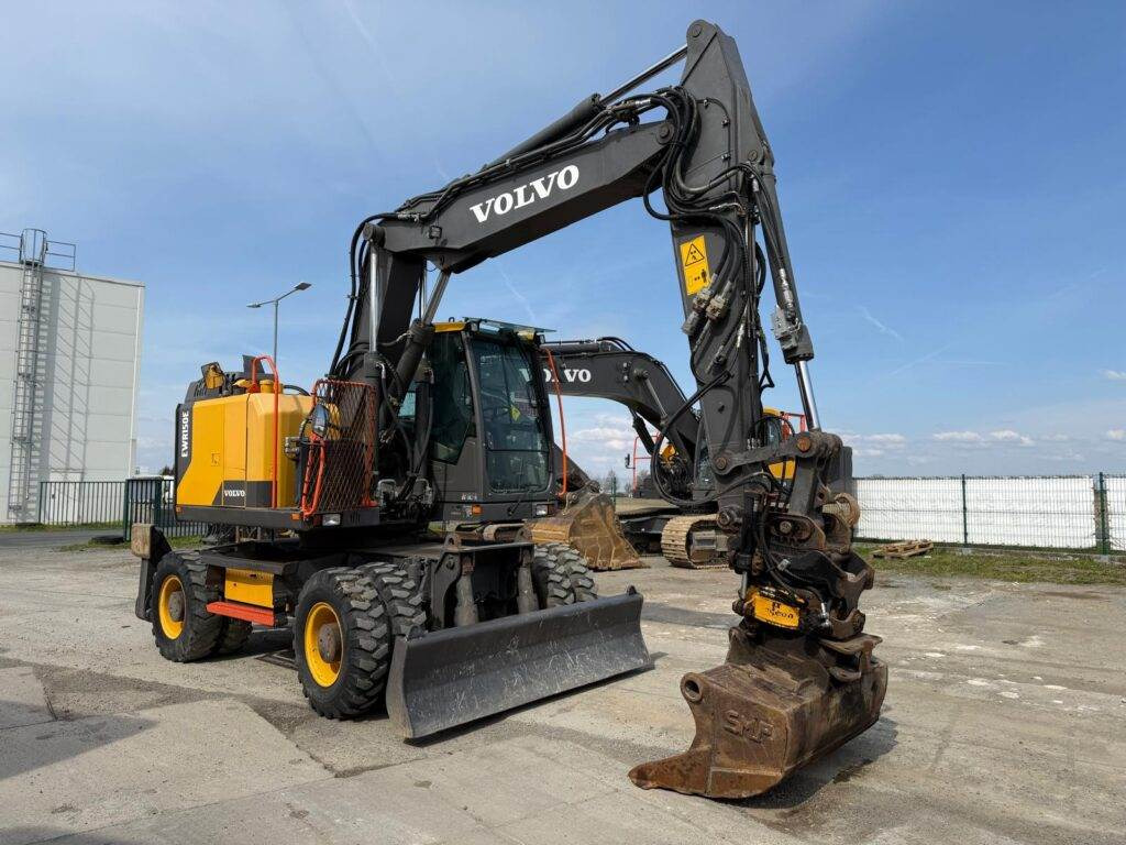 Volvo EWR150E - Excavadora de ruedas: foto 1 Volvo EWR150E - Excavadora de ruedas: foto 1