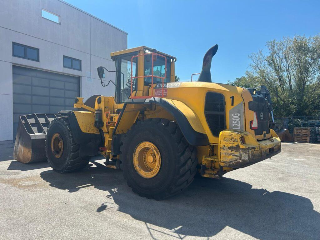 Volvo L250G - Cargadora de ruedas: foto 3 Volvo L250G - Cargadora de ruedas: foto 3