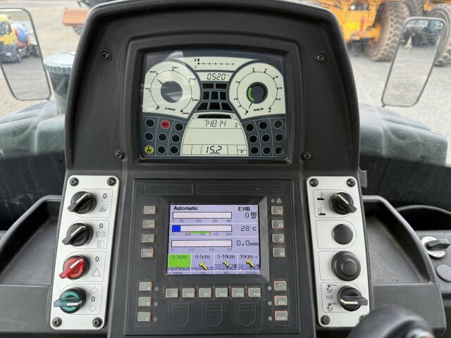 BOMAG BW 174 AP-4 AM Walze 12 Ton *Vibrator *Streuer - Rodillo: foto 3 BOMAG BW 174 AP-4 AM Walze 12 Ton *Vibrator *Streuer - Rodillo: foto 3