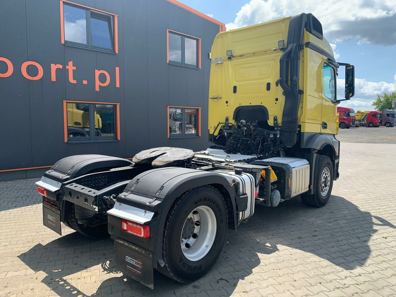 Mercedes-Benz 1846 4x4 HAD Euro 6 Kipphydraulik - Cabeza tractora: foto 5 Mercedes-Benz 1846 4x4 HAD Euro 6 Kipphydraulik - Cabeza tractora: foto 5