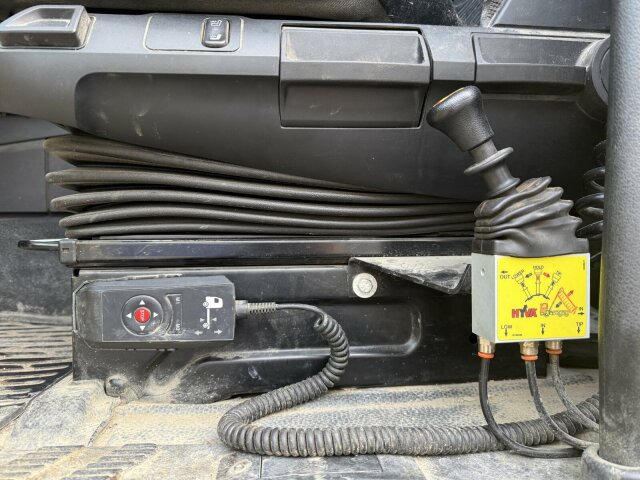 Mercedes-Benz ACTROS 1846 4x4 HAD Euro 6 Kipphydraulik - Cabeza tractora: foto 5 Mercedes-Benz ACTROS 1846 4x4 HAD Euro 6 Kipphydraulik - Cabeza tractora: foto 5