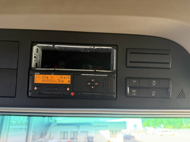 Mercedes-Benz Actros 1845 SZM 4x2 Retarder Kipph. - Cabeza tractora: foto 4 Mercedes-Benz Actros 1845 SZM 4x2 Retarder Kipph. - Cabeza tractora: foto 4