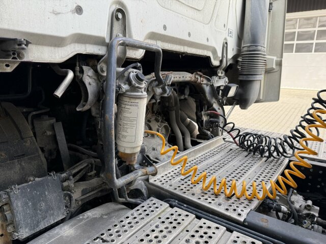 Mercedes-Benz Actros 1845 SZM 4x2 Retarder Kipph. - Cabeza tractora: foto 5 Mercedes-Benz Actros 1845 SZM 4x2 Retarder Kipph. - Cabeza tractora: foto 5