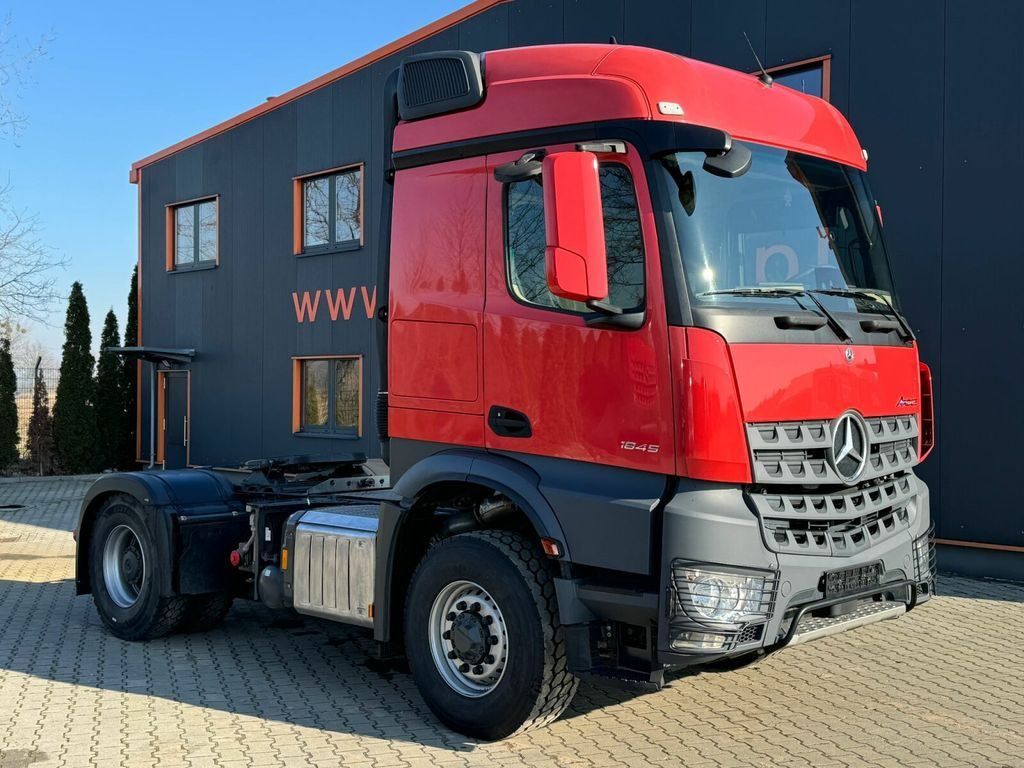 Cabeza tractora Mercedes-Benz Arocs 1845 LS 4x4 HAD *Kipphyd. Euro6 Blatt/Luft: foto 1