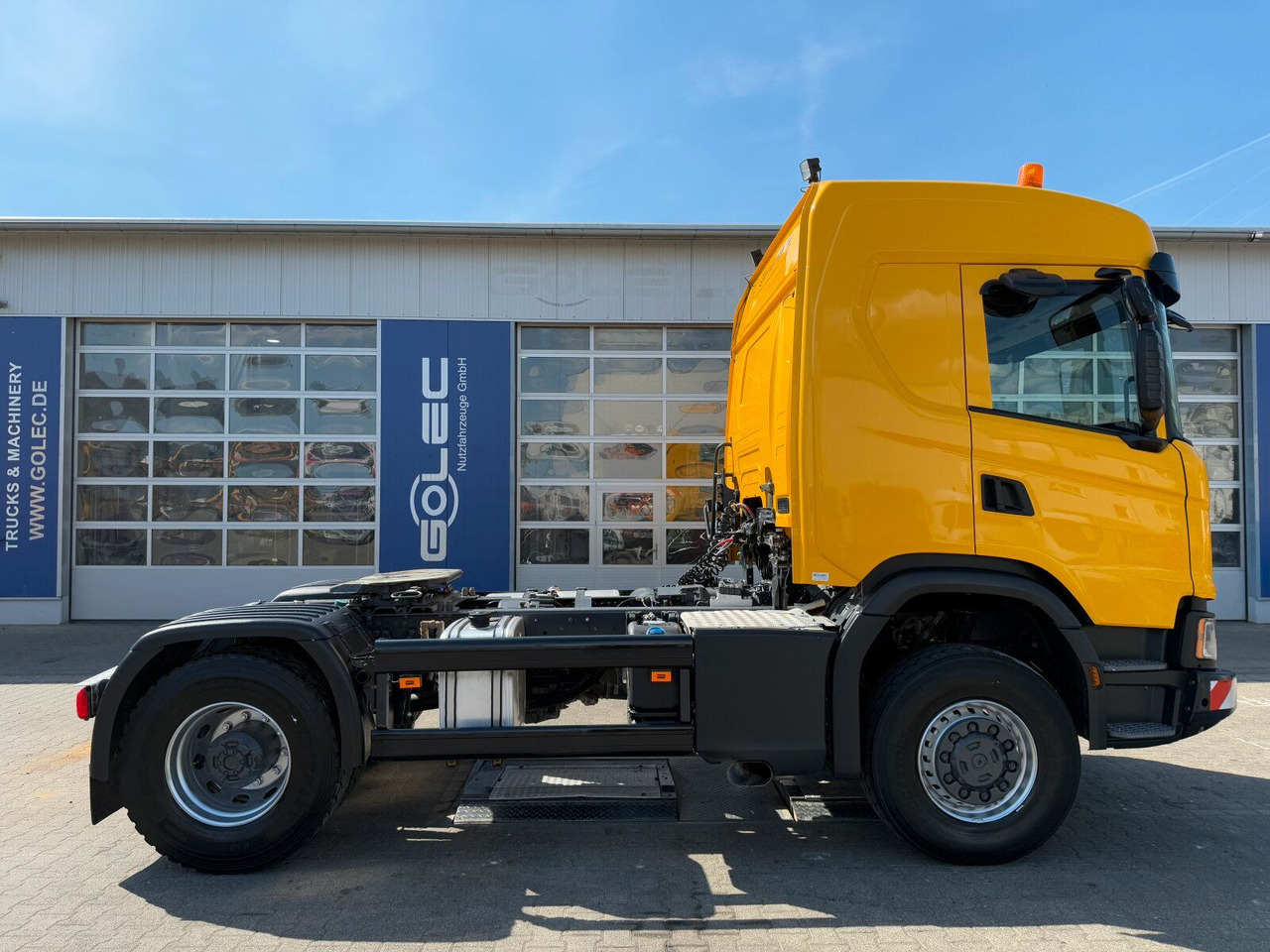 Scania G450 XT 4x4 Euro 6 SZM Kipphydraulik Blatt/ Luft - Cabeza tractora: foto 2 Scania G450 XT 4x4 Euro 6 SZM Kipphydraulik Blatt/ Luft - Cabeza tractora: foto 2