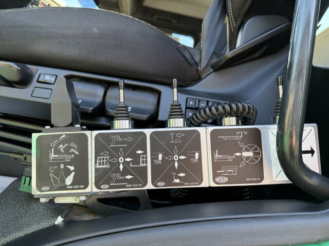 Arrendamiento de MAN TGS 28.480 6x4 Abrollkipper Meiller RS21.65 MAN TGS 28.480 6x4 Abrollkipper Meiller RS21.65: foto 7