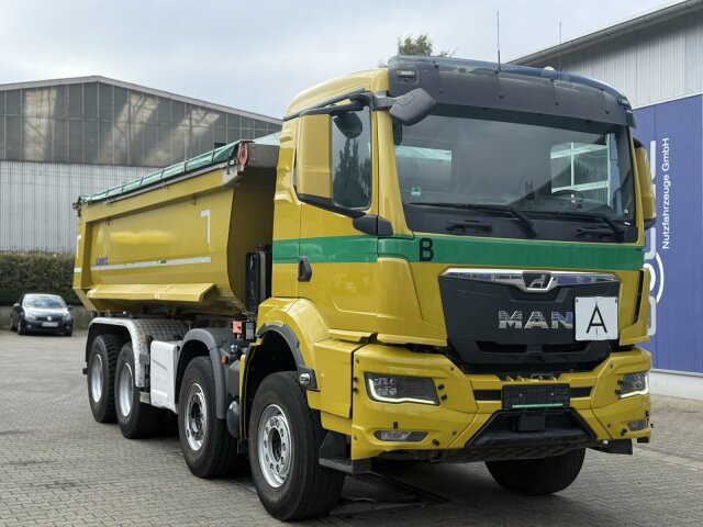 MAN TGS 32.470 8x4 Muldenkipper Schmitz elekt. Plane - Camión volquete: foto 1 MAN TGS 32.470 8x4 Muldenkipper Schmitz elekt. Plane - Camión volquete: foto 1