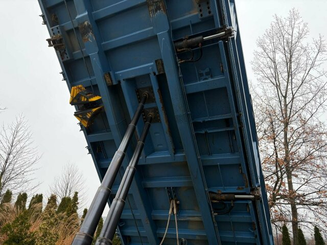 MAN TGS 35.440 DSK 8x4 Meiller Kipper Bordmatik - Camión volquete: foto 5 MAN TGS 35.440 DSK 8x4 Meiller Kipper Bordmatik - Camión volquete: foto 5