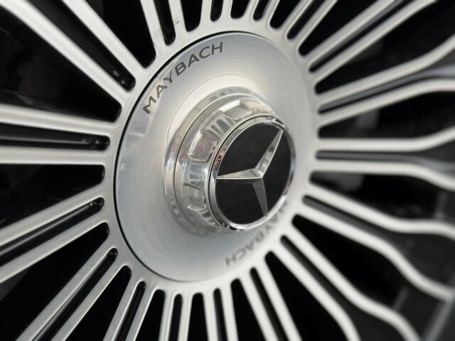 Maybach Mercedes Benz S680 Maybach V12 High-End -Paket - Berlina: foto 3 Maybach Mercedes Benz S680 Maybach V12 High-End -Paket - Berlina: foto 3