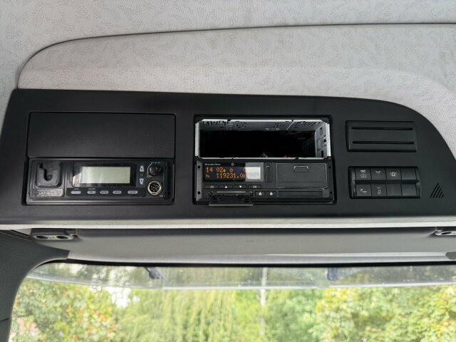 Mercedes-Benz AROCS 4145 8x8 Meiller Muldenkipper - Camión volquete: foto 5 Mercedes-Benz AROCS 4145 8x8 Meiller Muldenkipper - Camión volquete: foto 5