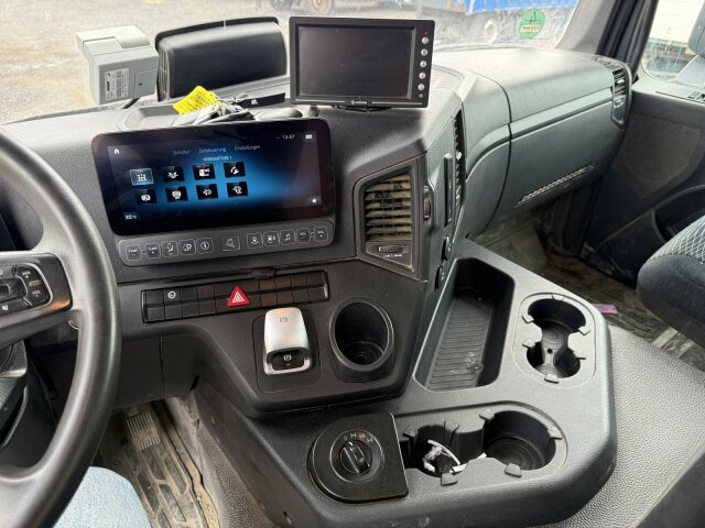 Mercedes-Benz AROCS 4145 8x8 Meiller Muldenkipper - Camión volquete: foto 4 Mercedes-Benz AROCS 4145 8x8 Meiller Muldenkipper - Camión volquete: foto 4