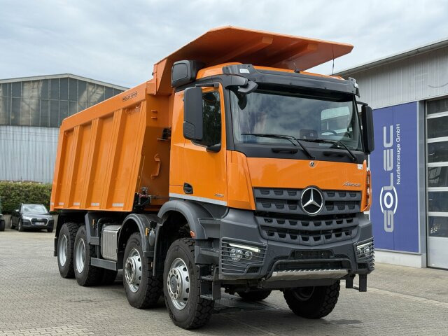 Mercedes-Benz AROCS 4851 8x6 Euro 6 Gesteinkipper MEILLER 25m³ - Camión volquete: foto 1 Mercedes-Benz AROCS 4851 8x6 Euro 6 Gesteinkipper MEILLER 25m³ - Camión volquete: foto 1