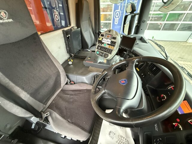 Barredora vial Scania P230 Kehrmaschine Johnston VT605- 6 M³: foto 15 Barredora vial Scania P230 Kehrmaschine Johnston VT605- 6 M³: foto 15