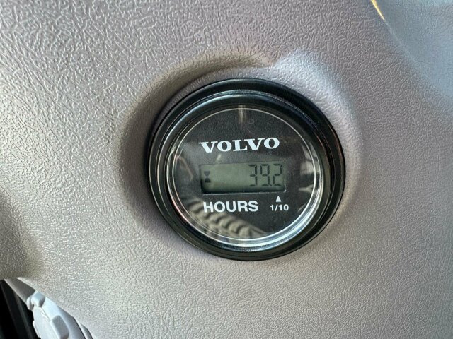 Volvo EWR150E Mobilbagger mit ROTATOR ENCONG EC319 - Excavadora de ruedas: foto 2 Volvo EWR150E Mobilbagger mit ROTATOR ENCONG EC319 - Excavadora de ruedas: foto 2