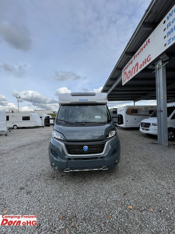 Knaus L!VE WAVE 650 MF Automatik/180 PS/Heavy - Autocaravana perfilada: foto 1 Knaus L!VE WAVE 650 MF Automatik/180 PS/Heavy - Autocaravana perfilada: foto 1