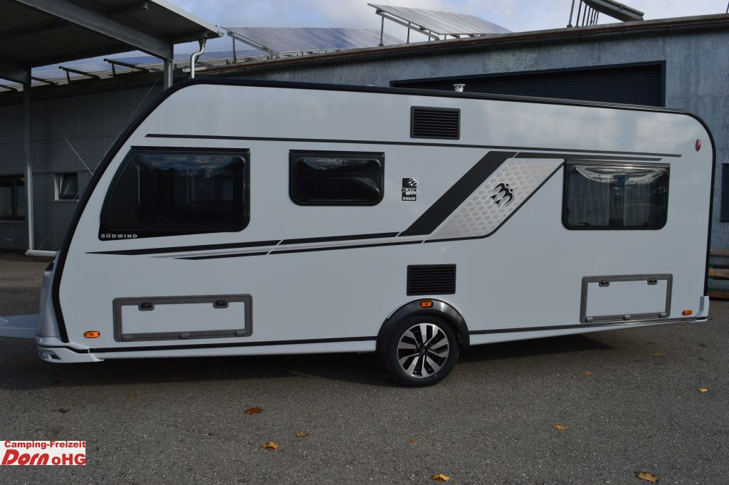 Knaus Südwind 540 UE Black Selection Elektrische Fußbo - Caravana: foto 5 Knaus Südwind 540 UE Black Selection Elektrische Fußbo - Caravana: foto 5