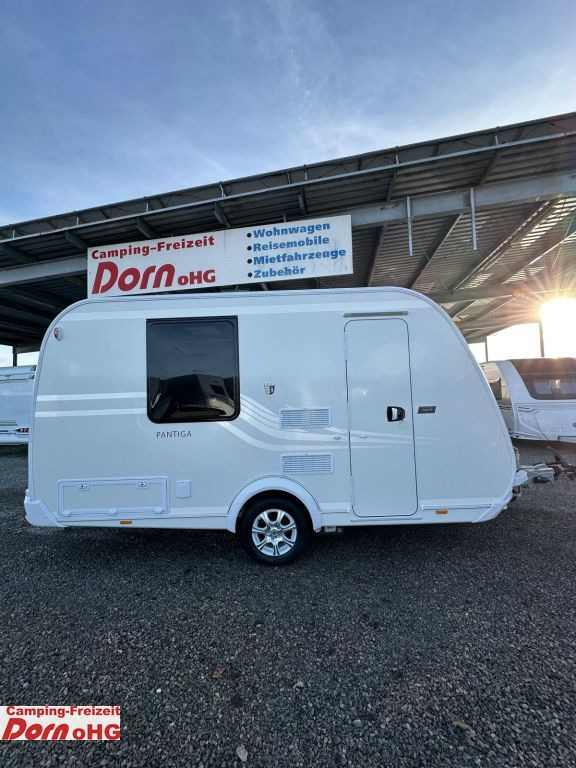 Tabbert Pantiga 390 WD 2,3 ehem. Messefahrzeug Tabbert Pantiga 390 WD 2,3 ehem. Messefahrzeug - Caravana: foto 1 Tabbert Pantiga 390 WD 2,3 ehem. Messefahrzeug Tabbert Pantiga 390 WD 2,3 ehem. Messefahrzeug - Caravana: foto 1