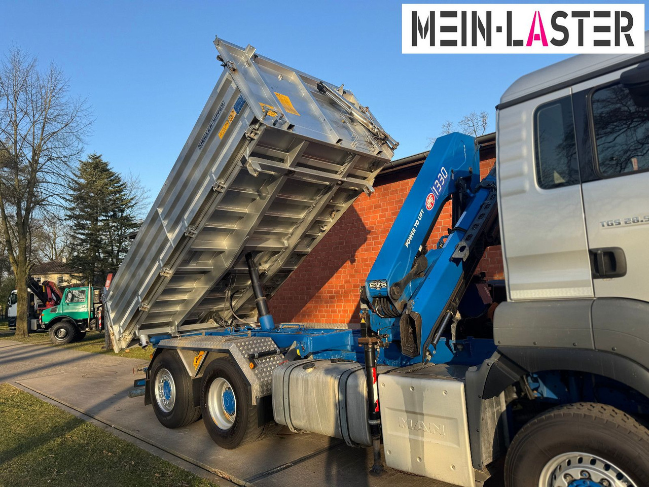 MAN Aufbau Meiller Bordmatik + HMF 1330 K4 15m Funk - Camión volquete, Camión grúa: foto 2 MAN Aufbau Meiller Bordmatik + HMF 1330 K4 15m Funk - Camión volquete, Camión grúa: foto 2