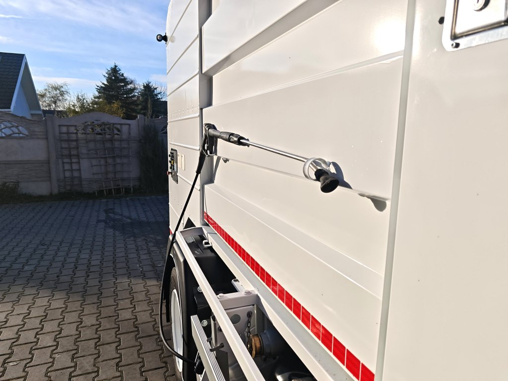 Camión de basura Isuzu Small CONTAINER WASHER Containerreiniger - FARID: foto 41 Camión de basura Isuzu Small CONTAINER WASHER Containerreiniger - FARID: foto 41