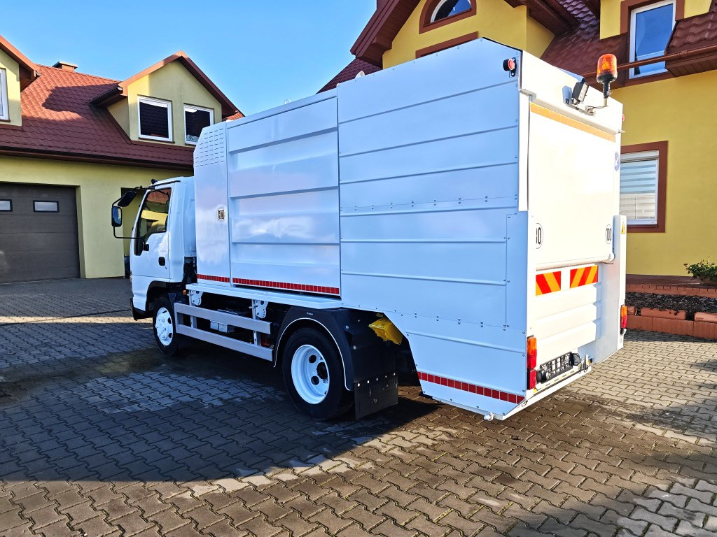 Camión de basura Isuzu Small CONTAINER WASHER Containerreiniger - FARID: foto 6 Camión de basura Isuzu Small CONTAINER WASHER Containerreiniger - FARID: foto 6