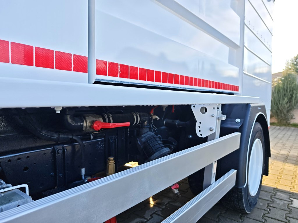 Camión de basura Isuzu Small CONTAINER WASHER Containerreiniger - FARID: foto 19 Camión de basura Isuzu Small CONTAINER WASHER Containerreiniger - FARID: foto 19