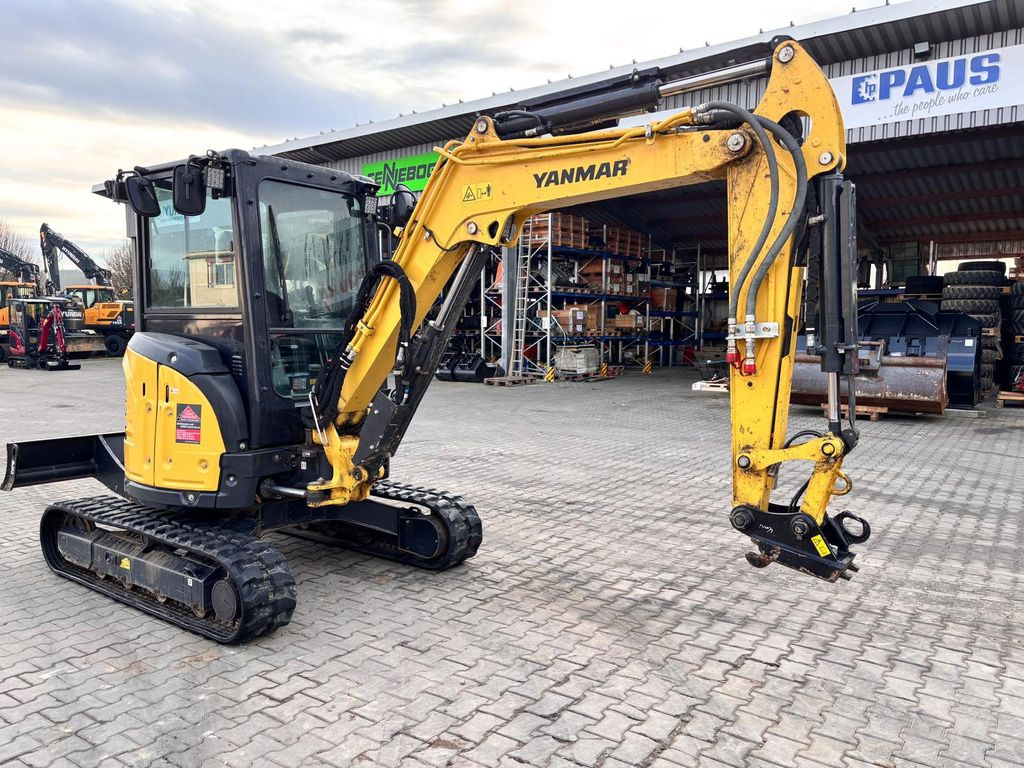 Yanmar Vio38-6 - Miniexcavadora: foto 2 Yanmar Vio38-6 - Miniexcavadora: foto 2