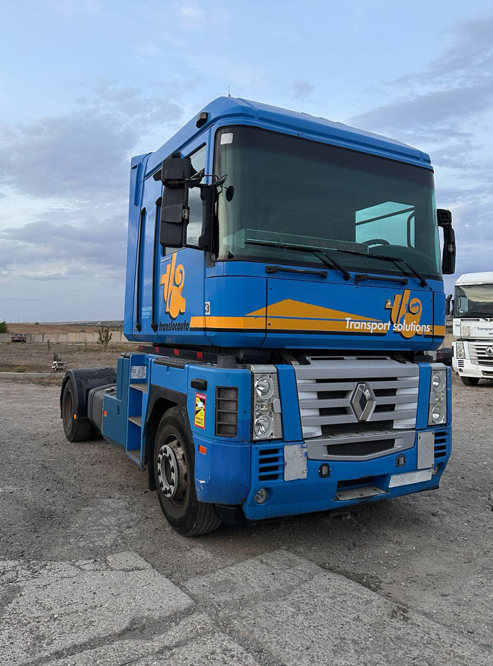 RENAULT Magnum 440 | ID1646S - Cabeza tractora: foto 1 RENAULT Magnum 440 | ID1646S - Cabeza tractora: foto 1