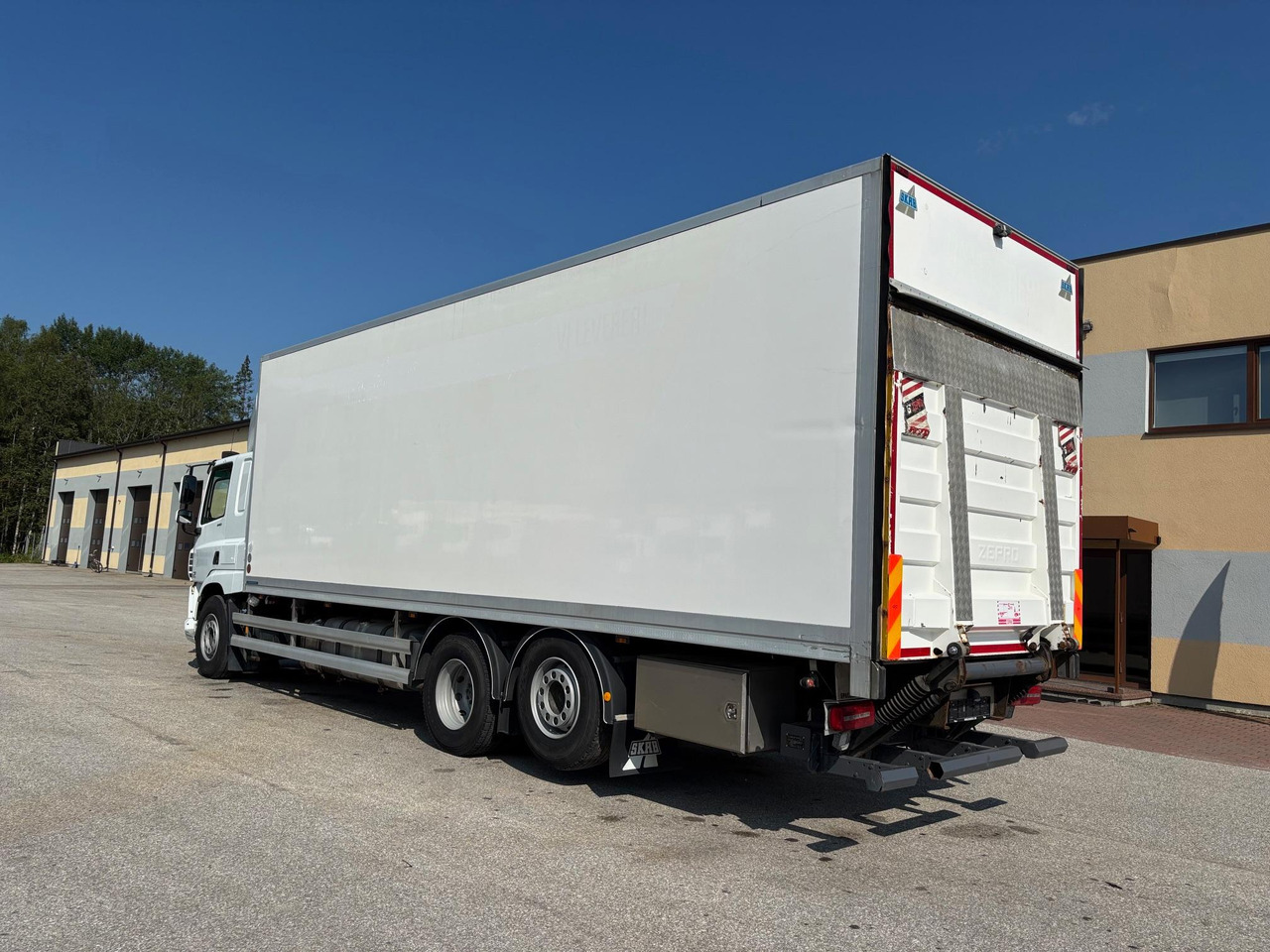 DAF CF440 - Camión frigorífico: foto 5 DAF CF440 - Camión frigorífico: foto 5