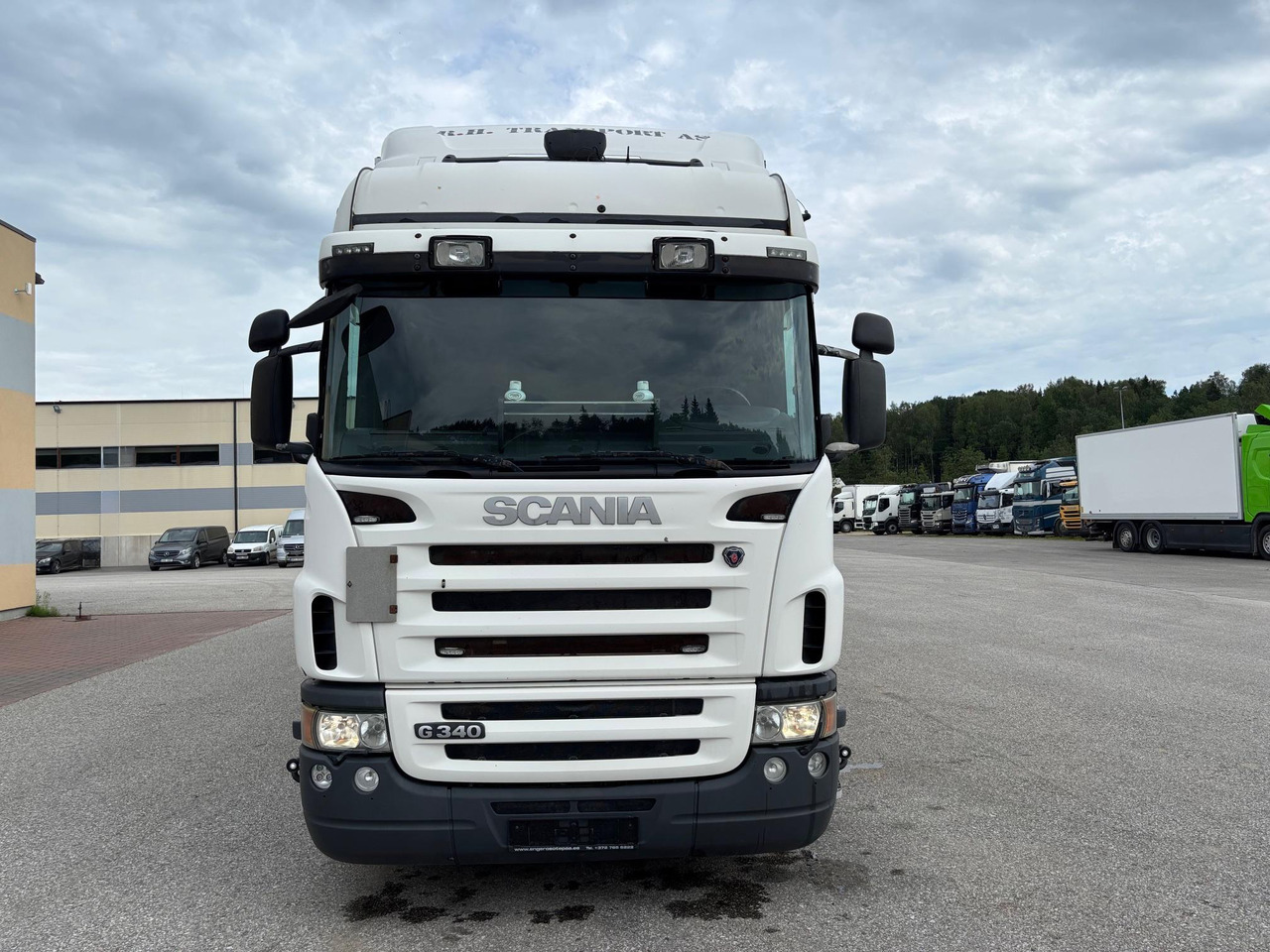 SCANIA G340 - Camión caja cerrada: foto 2 SCANIA G340 - Camión caja cerrada: foto 2