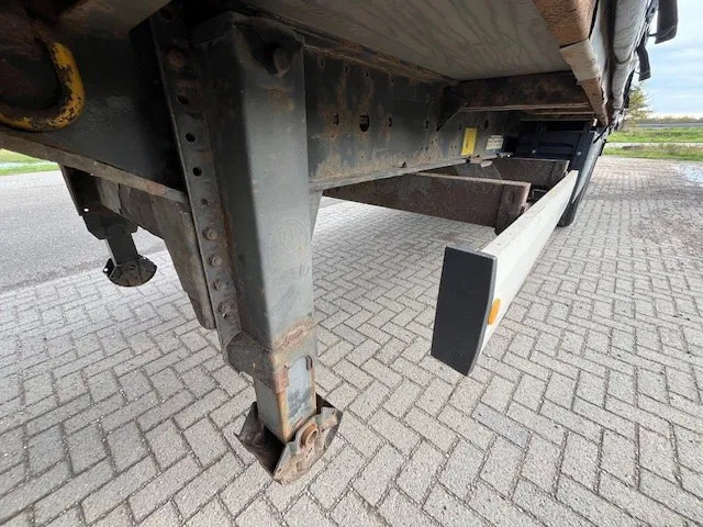 Krone 2013 XL Krone mega schuifzeil trailer - Semirremolque caja cerrada: foto 5 Krone 2013 XL Krone mega schuifzeil trailer - Semirremolque caja cerrada: foto 5