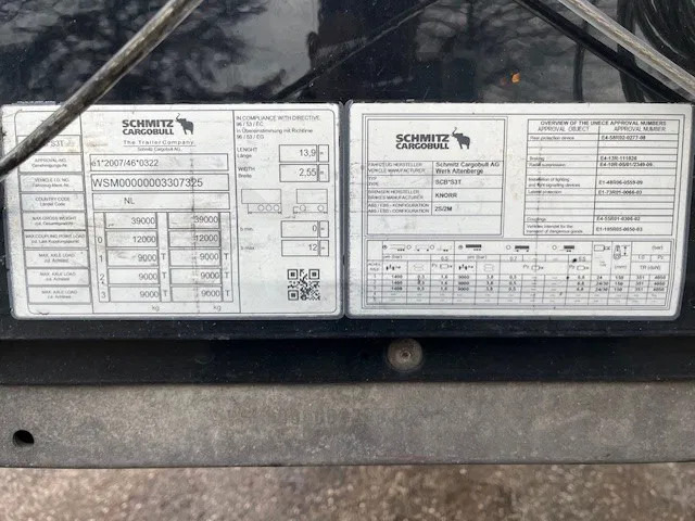 Schmitz Cargobull 5x 2018 XL vario SCB mega curtain siders with alu side boards - Semirremolque caja cerrada: foto 4 Schmitz Cargobull 5x 2018 XL vario SCB mega curtain siders with alu side boards - Semirremolque caja cerrada: foto 4