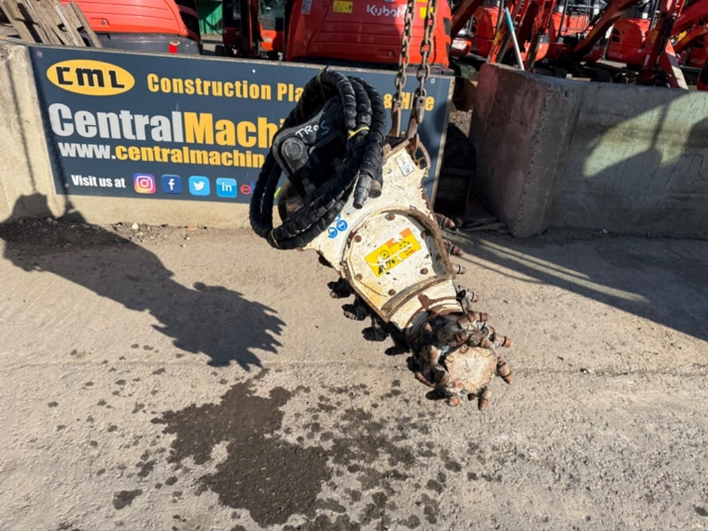 Simex TF100 - Zanjadora: foto 2 Simex TF100 - Zanjadora: foto 2