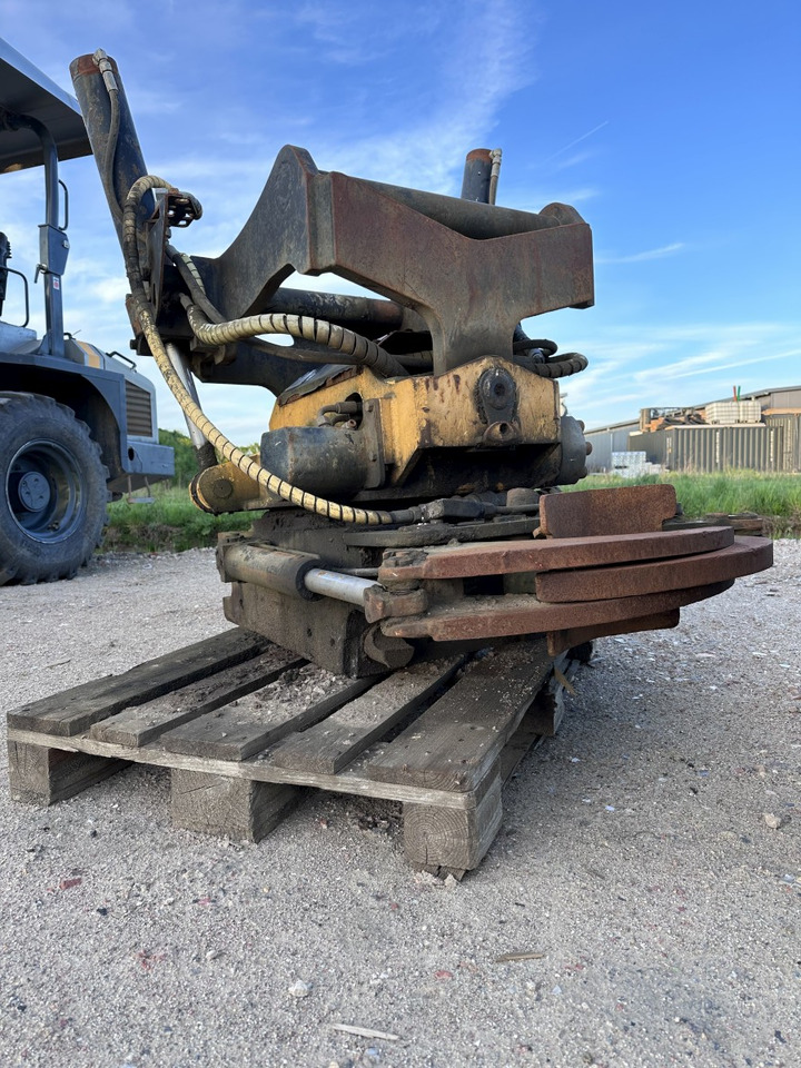 Rotor basculante ENGCON EC 30 - S80 GR30 -S80 - SVAB Engcon Rototilt - Tiltrotator: foto 7