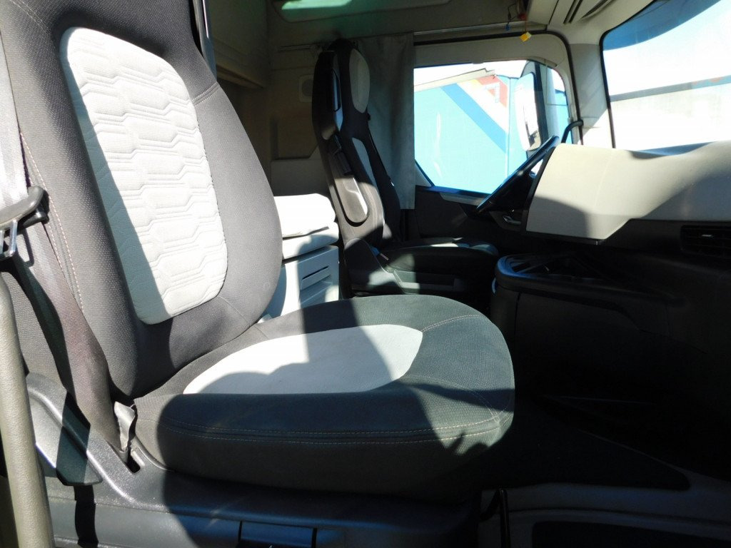 Ford F max 4x2 scab e6 12s2620 - Cabeza tractora: foto 5 Ford F max 4x2 scab e6 12s2620 - Cabeza tractora: foto 5