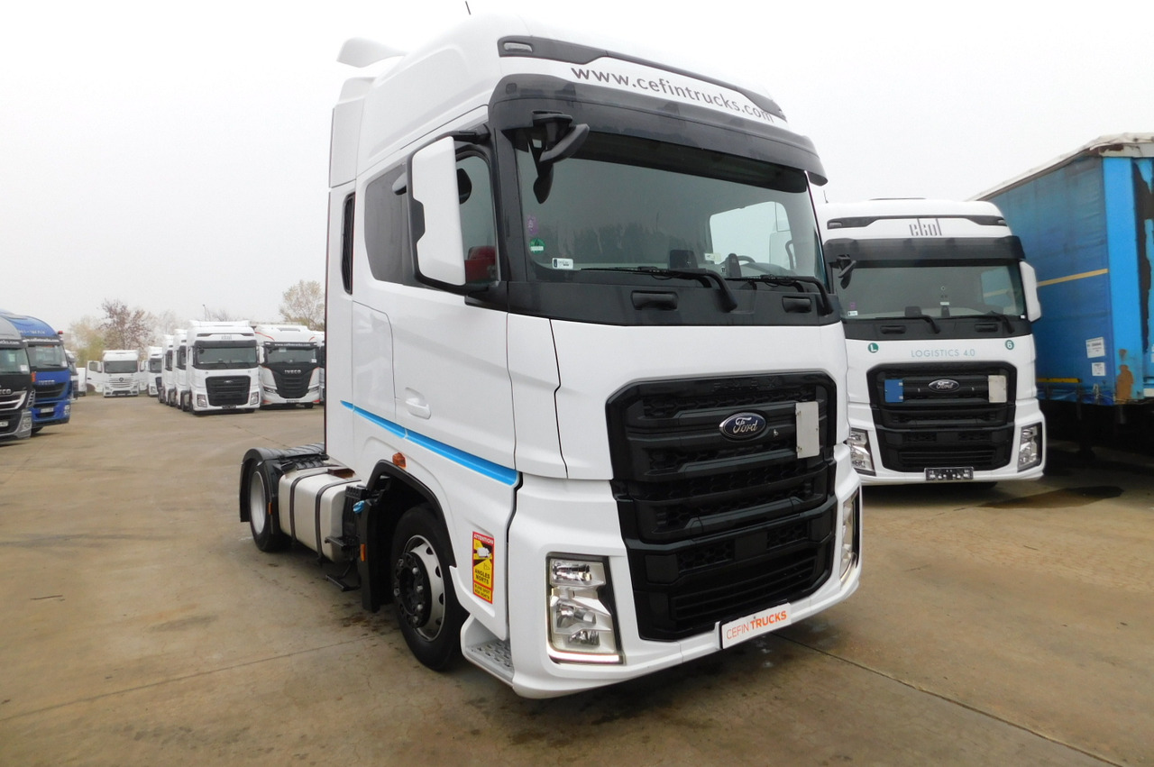 Ford F max ll 4x2 scab e6 12tx2620 - Cabeza tractora: foto 2 Ford F max ll 4x2 scab e6 12tx2620 - Cabeza tractora: foto 2