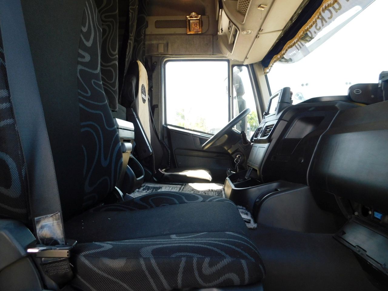 Iveco At440tp - Cabeza tractora: foto 5 Iveco At440tp - Cabeza tractora: foto 5