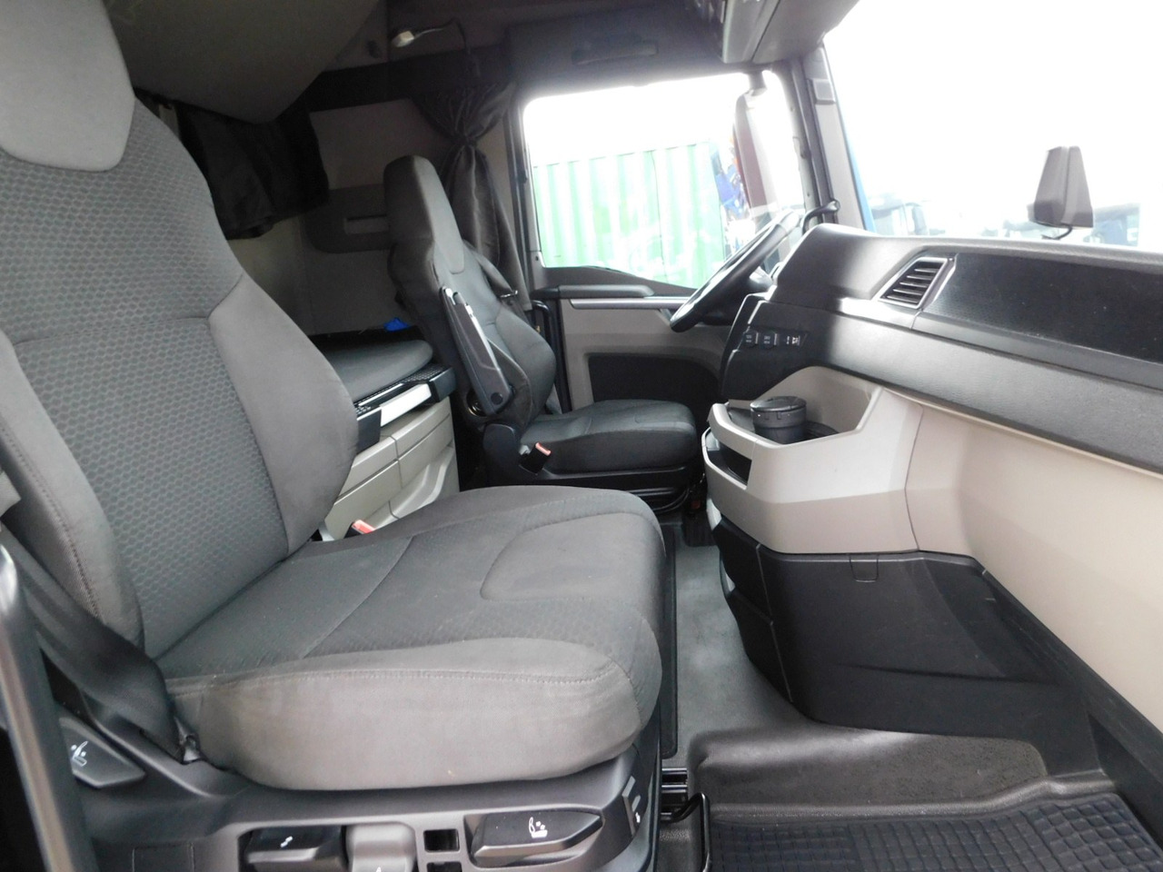 Man Tgx 18470 - Cabeza tractora: foto 5 Man Tgx 18470 - Cabeza tractora: foto 5