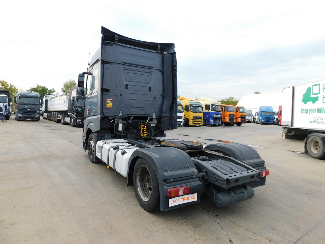 Mercedes Actros 1842 - Cabeza tractora: foto 4 Mercedes Actros 1842 - Cabeza tractora: foto 4
