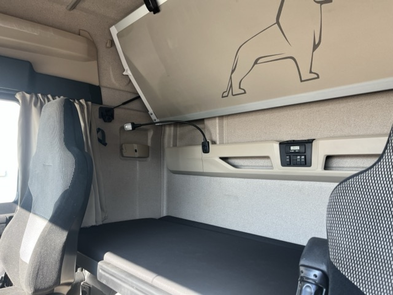 Cabeza tractora MAN TGX 18.460 4x2 BLS mit Kipphydraulik Euro6 Klima: foto 15